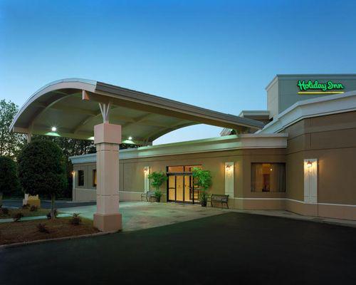 Courtyard By Marriott Airport Loso Hotel 3*