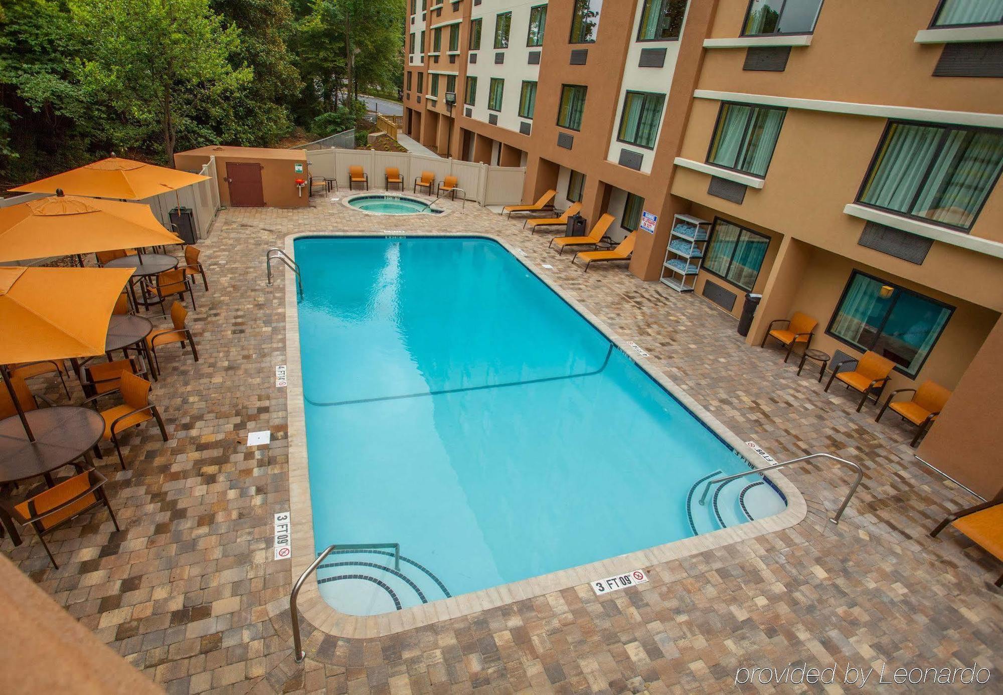 Courtyard By Marriott Airport Loso Charlotte